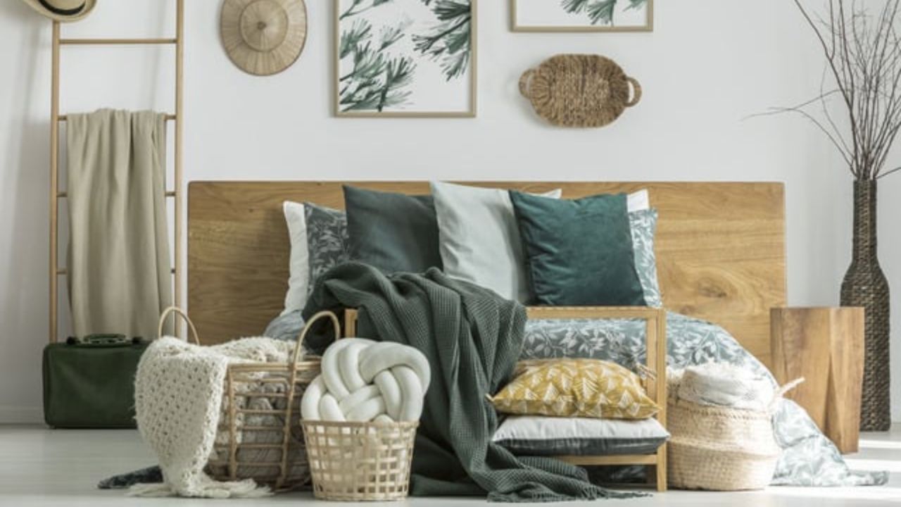 Konsep Kamar Tidur dengan Furnitur Anyaman