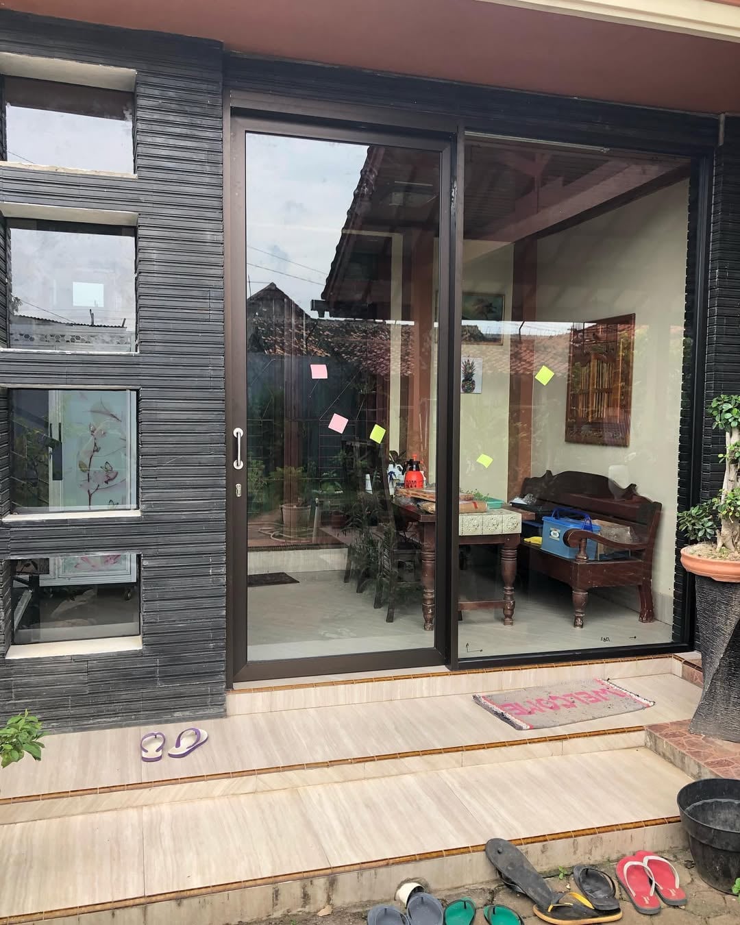 pintu geser alumunium