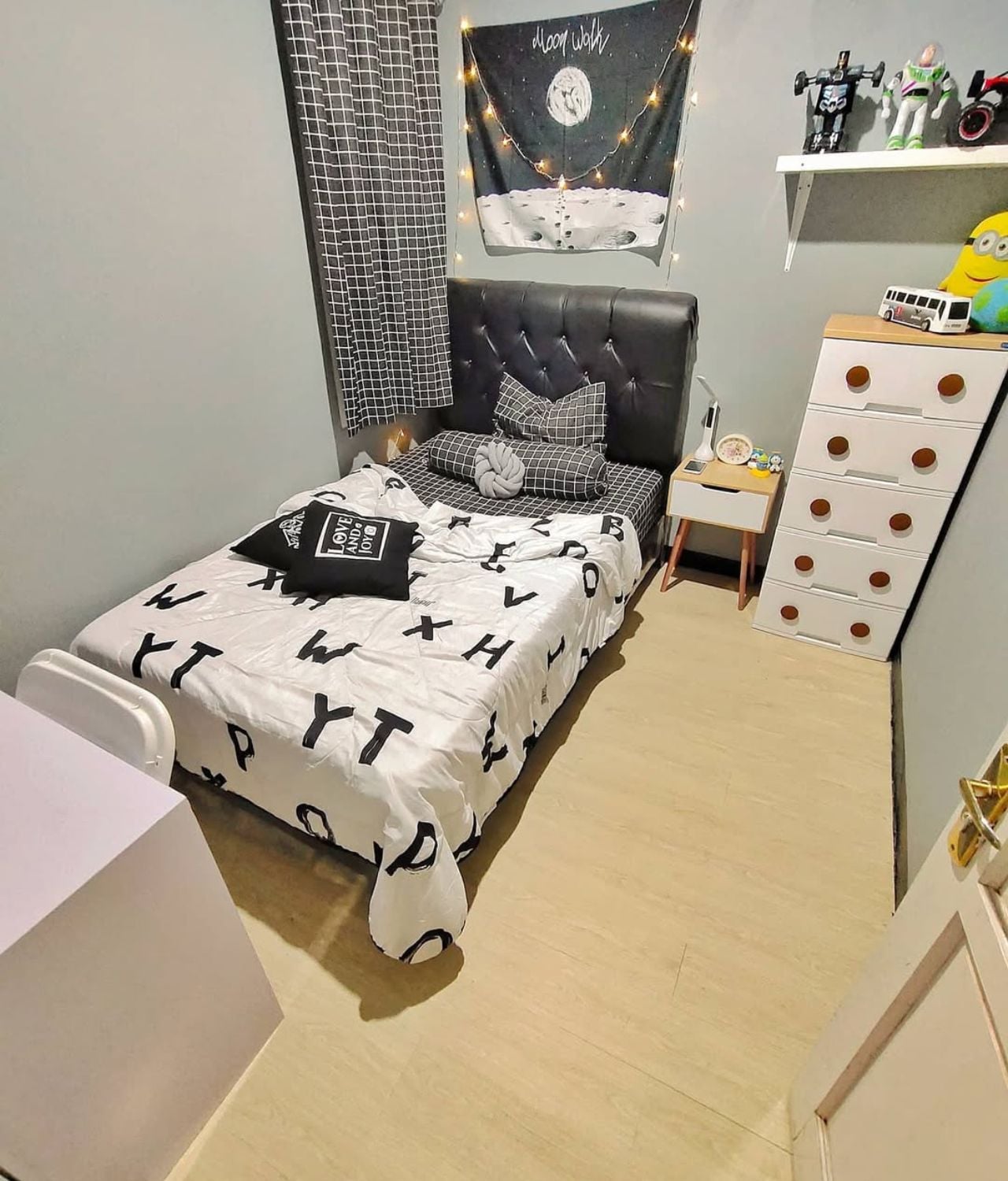 desain kamar anak laki laki remaja