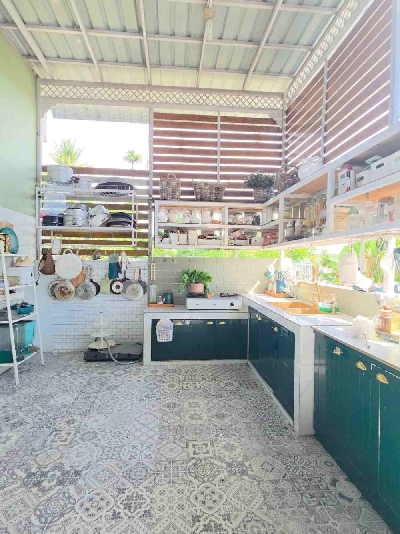 motif keramik lantai dapur terbaru