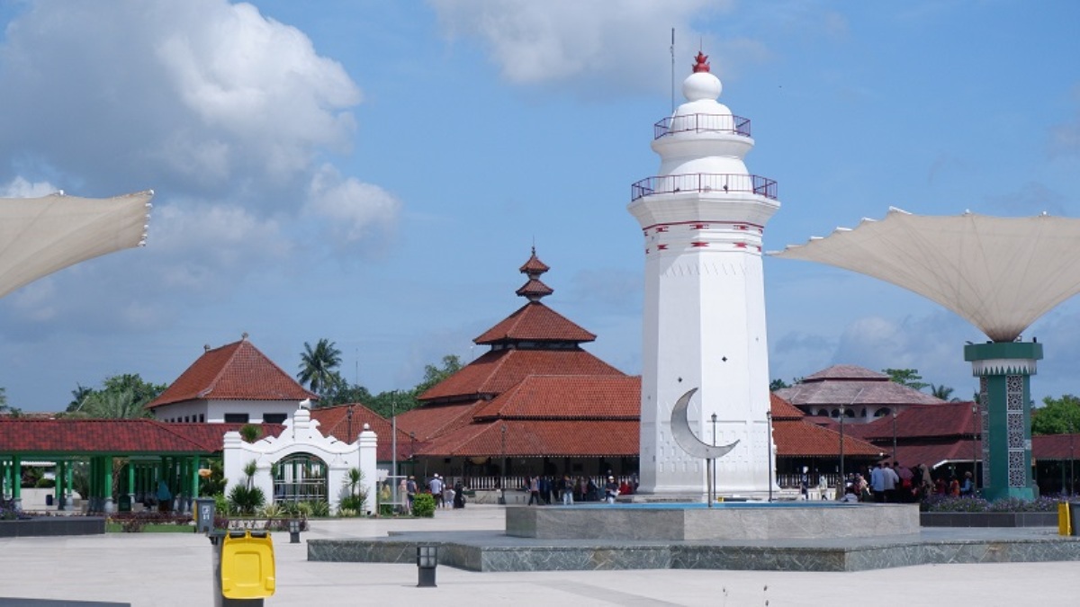 tinggal di maja