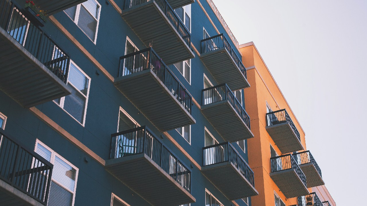 untung rugi investasi apartemen