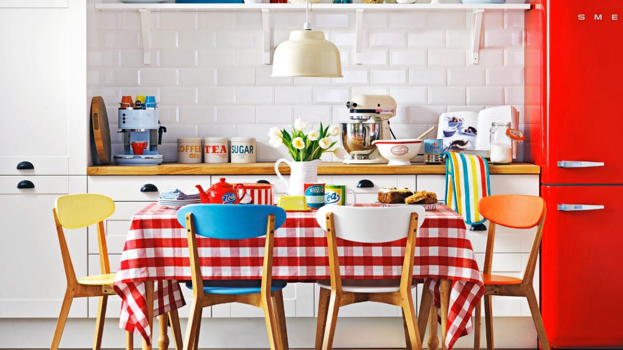 Dapur Retro Cantik Colorful