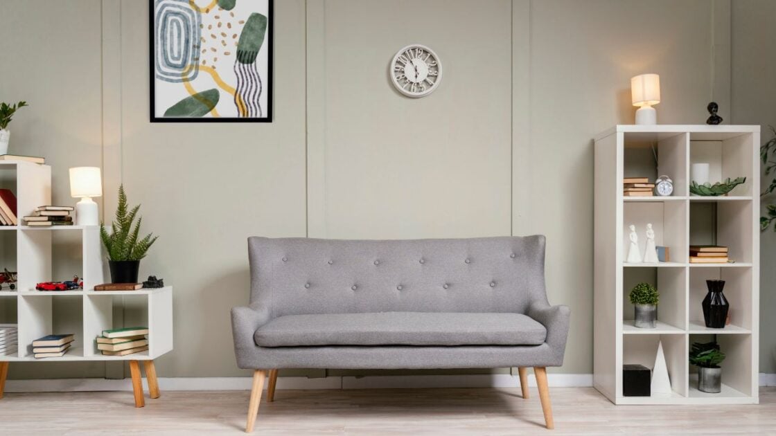 10 Contoh Desain Ruang Tamu Abu Abu yang Elegan 10 Contoh Desain Ruang Tamu Abu Abu yang Elegan