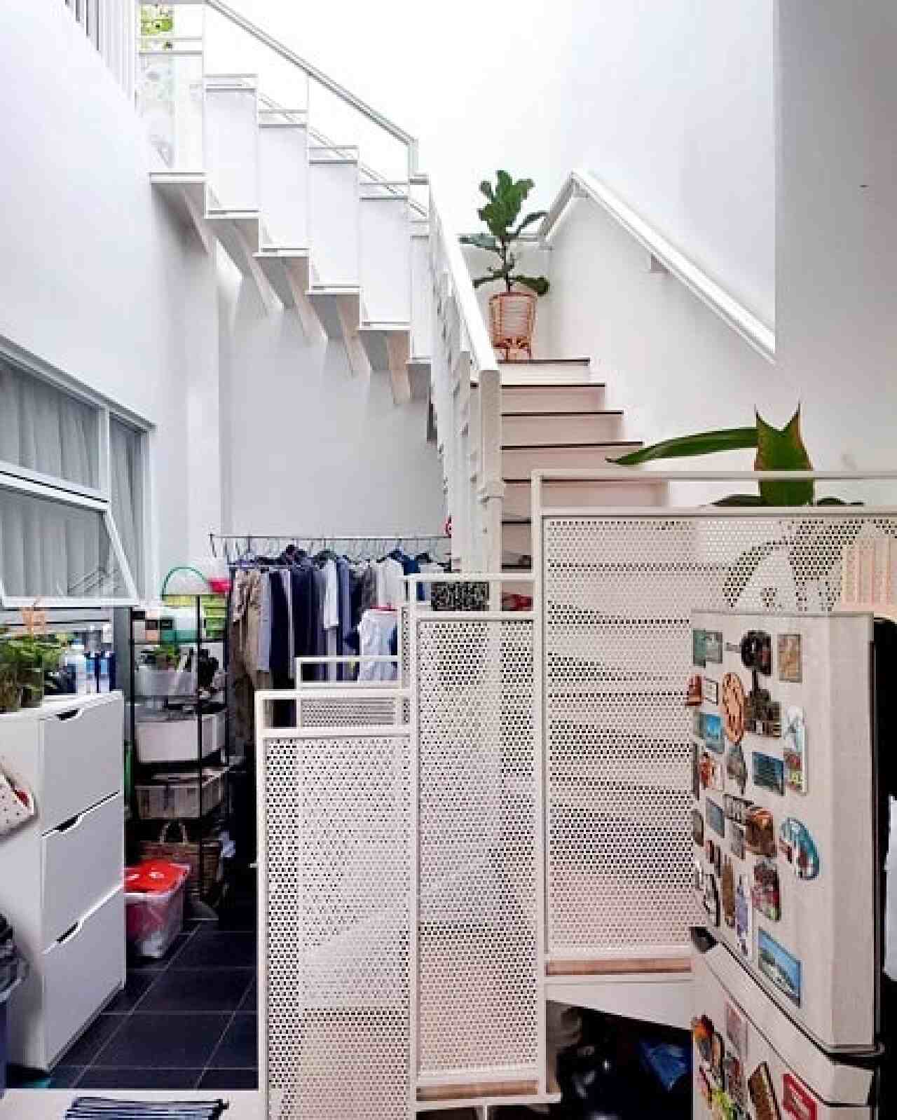 desain Railing yang Bisa Digunakan sebagai Partisi Ruangan