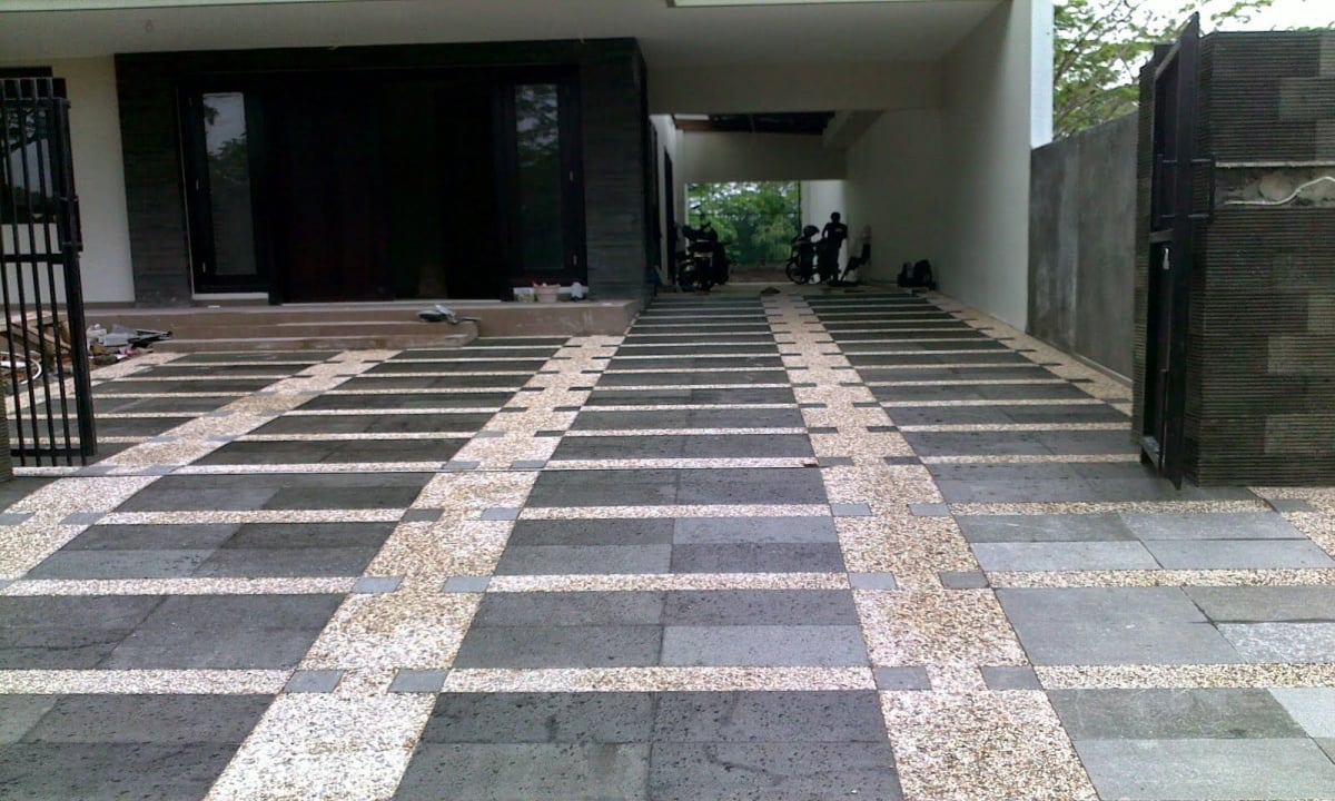 Keramik Batu Alam
