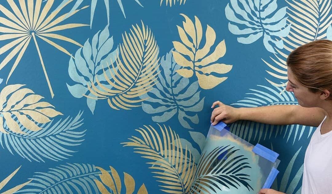 4 Cara Mengecat Dinding Bercorak dengan Peralatan Sederhana