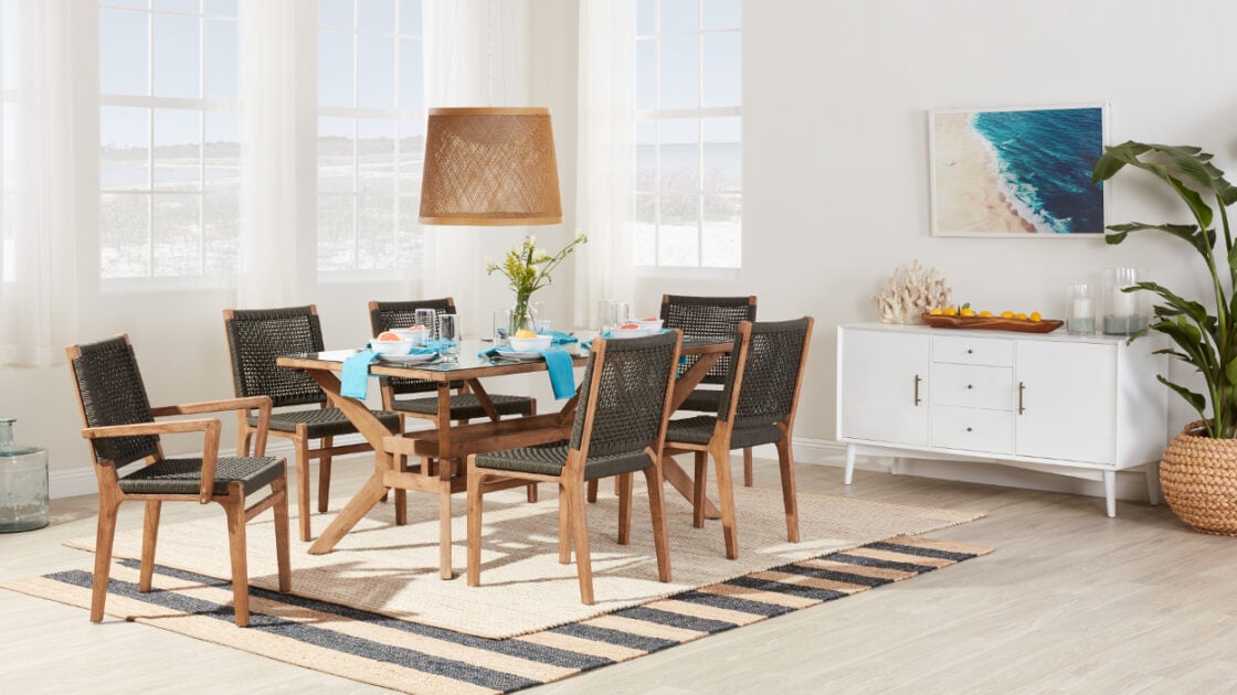 Dekor Ulang Rumah dengan Coastal Design yang Supersegar!