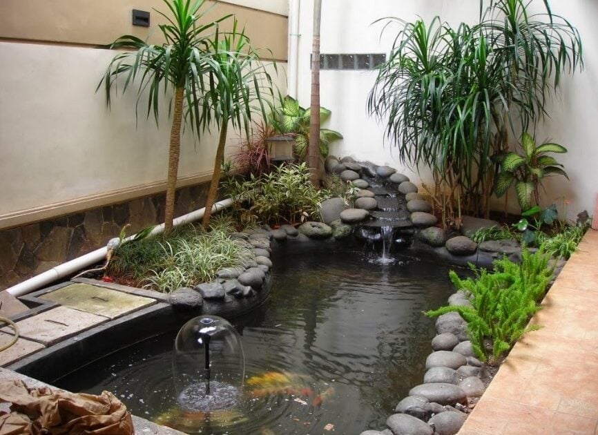 8 Inspirasi Dekorasi Kolam Ikan Minimalis