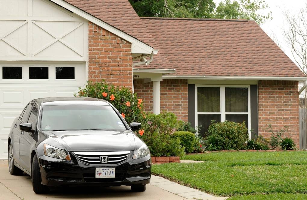 5 Model Garasi Mobil Sederhana Samping Rumah