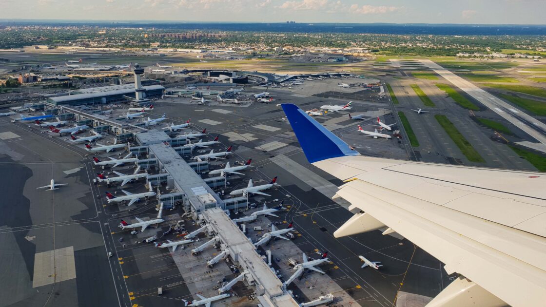 Airport City dan Rekomendasi Perumahan Dekat Bandara di Makassar Airport City dan Rekomendasi Perumahan Dekat Bandara di Makassar