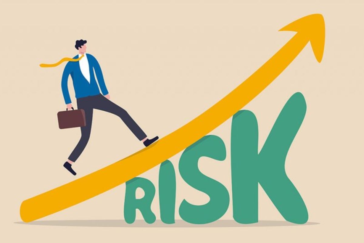 pengelolaan risiko yang tinggi