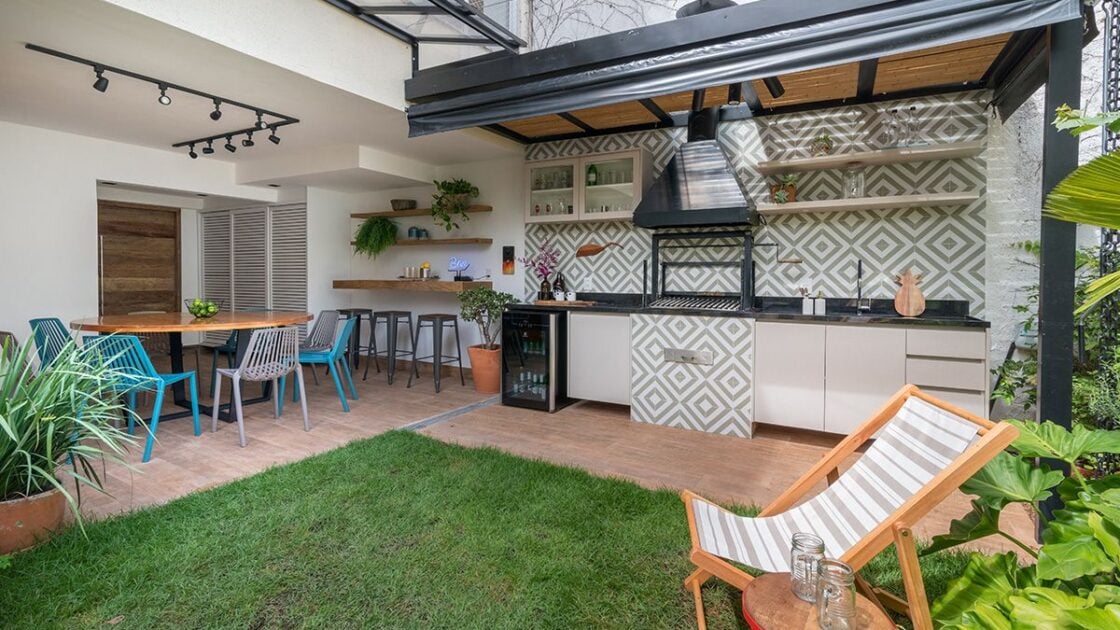 8 Model Teras Belakang Rumah Minimalis yang Nyaman Terbaru