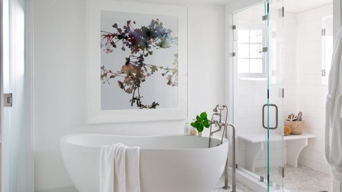 5 Hiasan Menarik untuk Dinding Kamar Mandi Modern