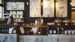desain cafe sederhana di ruko kecil