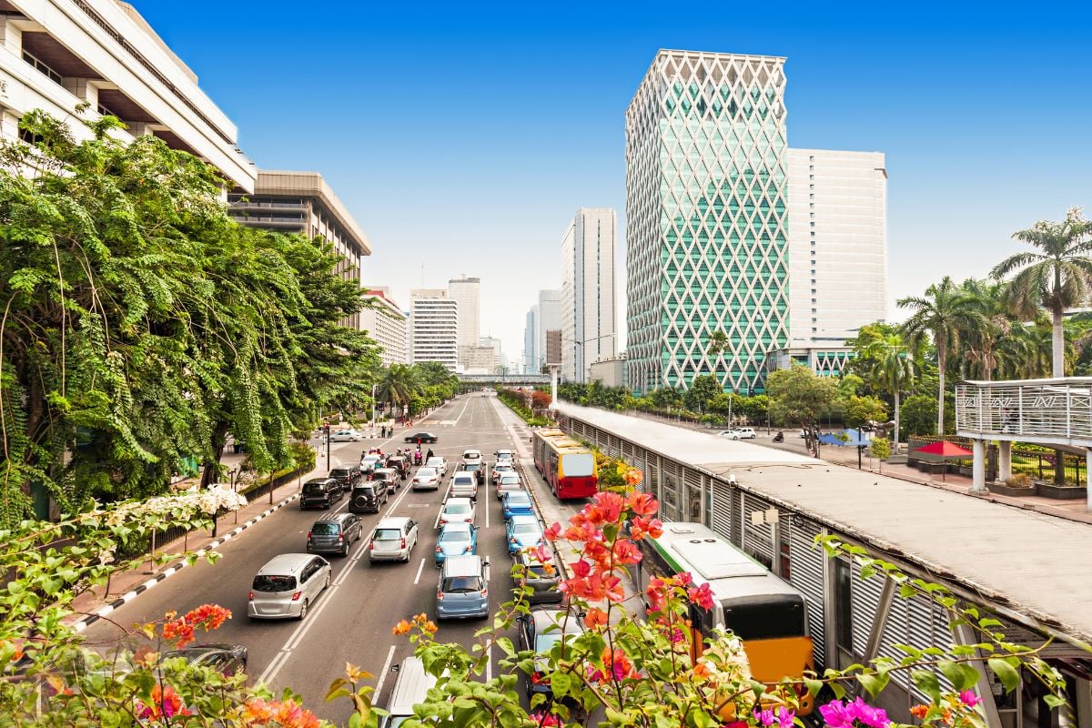 harga 1 unit apartemen di jakarta selatan