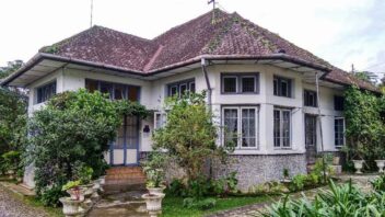 Rumah Jaman Dulu