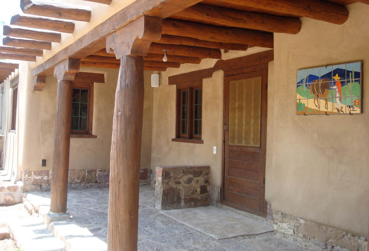 7 Karakteristik Rumah Model Spanyol beserta Keunikannya