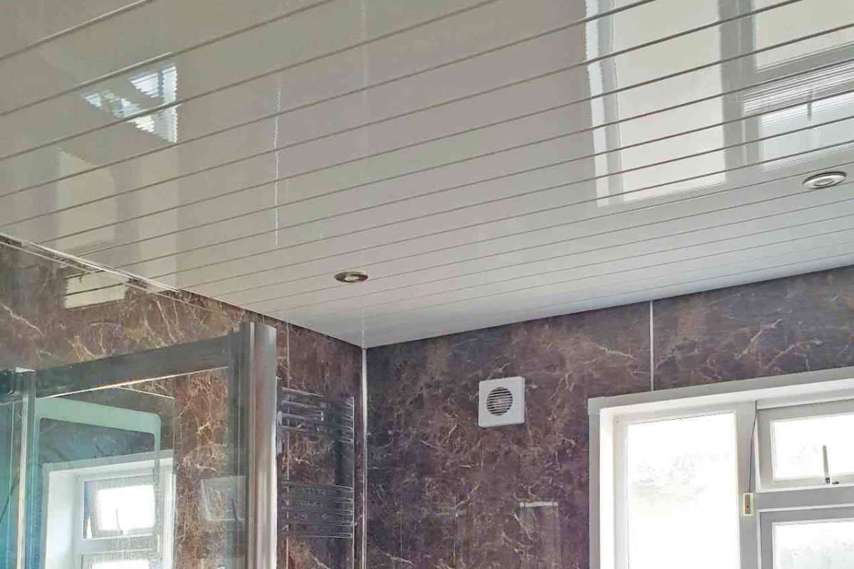 biaya renovasi atap rumah bekas