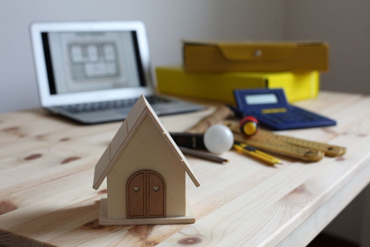 menambah pengalaman jual beli properti