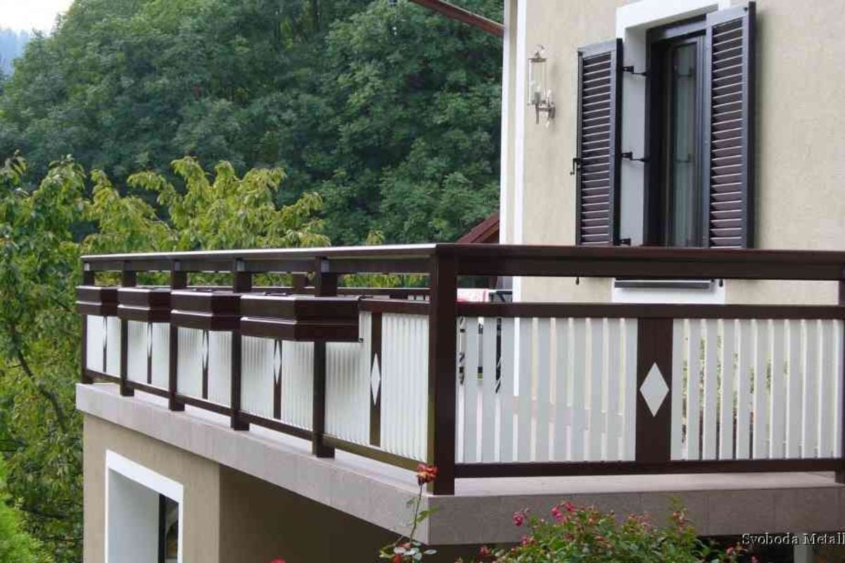 pagar balkon minimalis