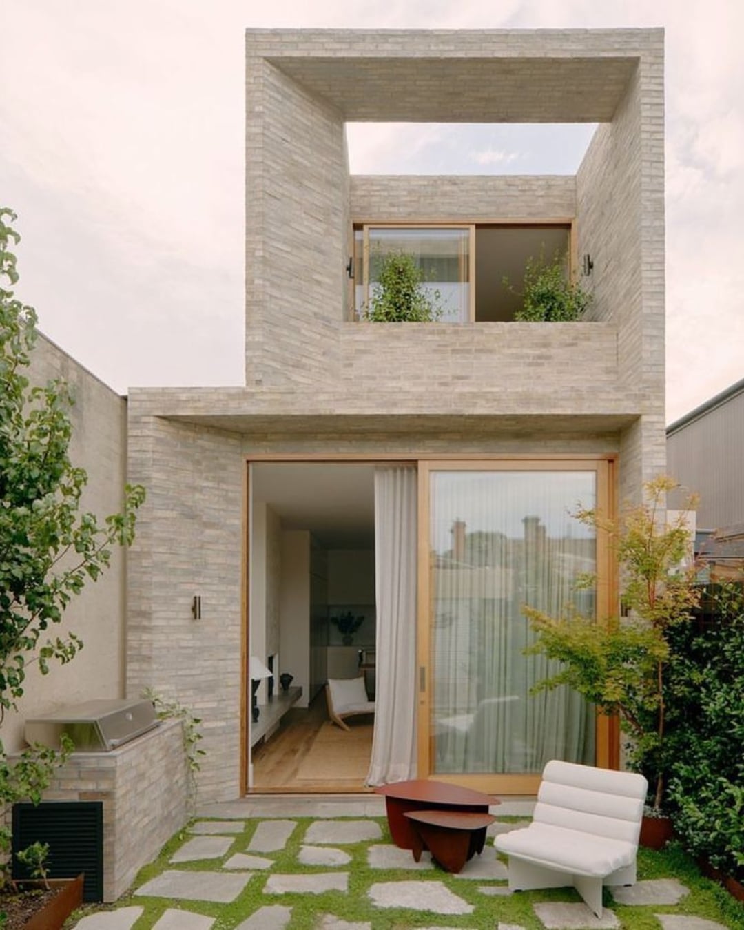 Rumah Minimalis Bali Batu Alam