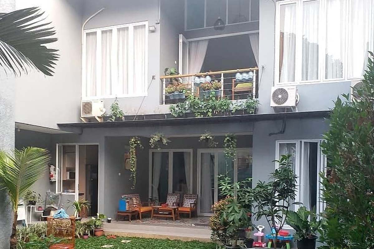 balkon belakang rumah lantai 2
