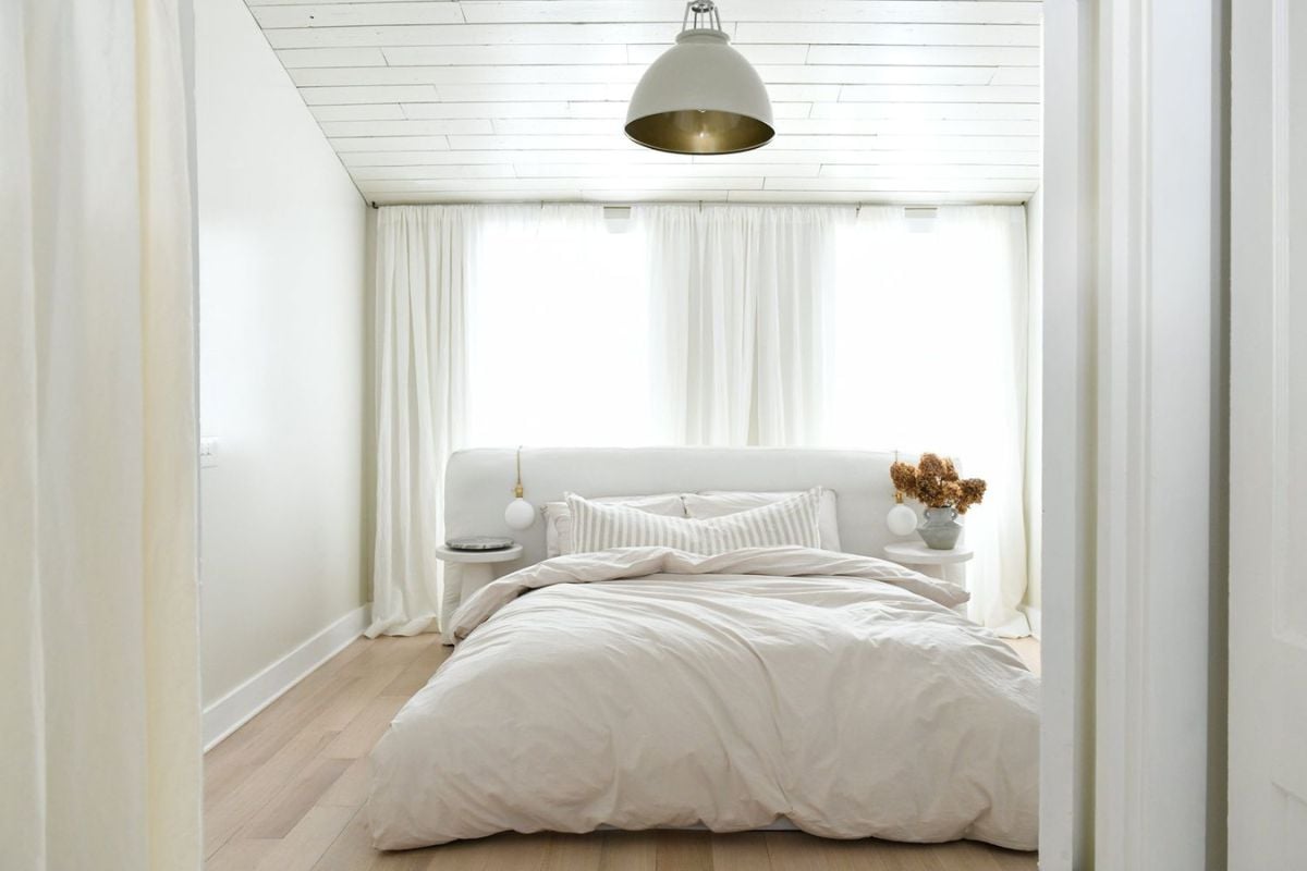 Desain Kamar Tidur Minimalis Serba Putih