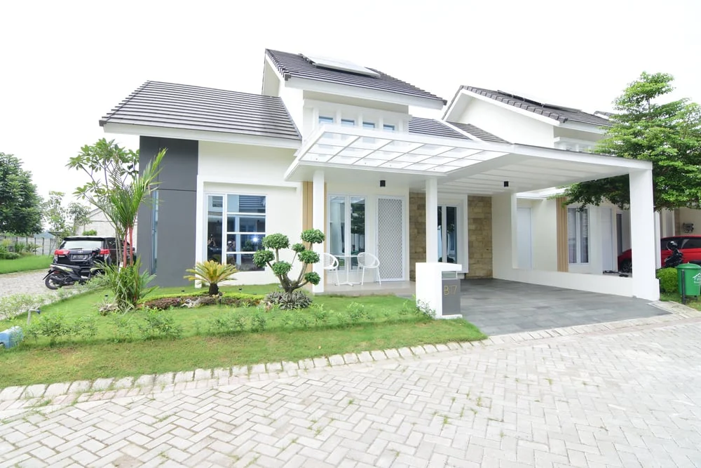 16 Inspirasi Rumah Minimalis Atap Miring Paling Cantik