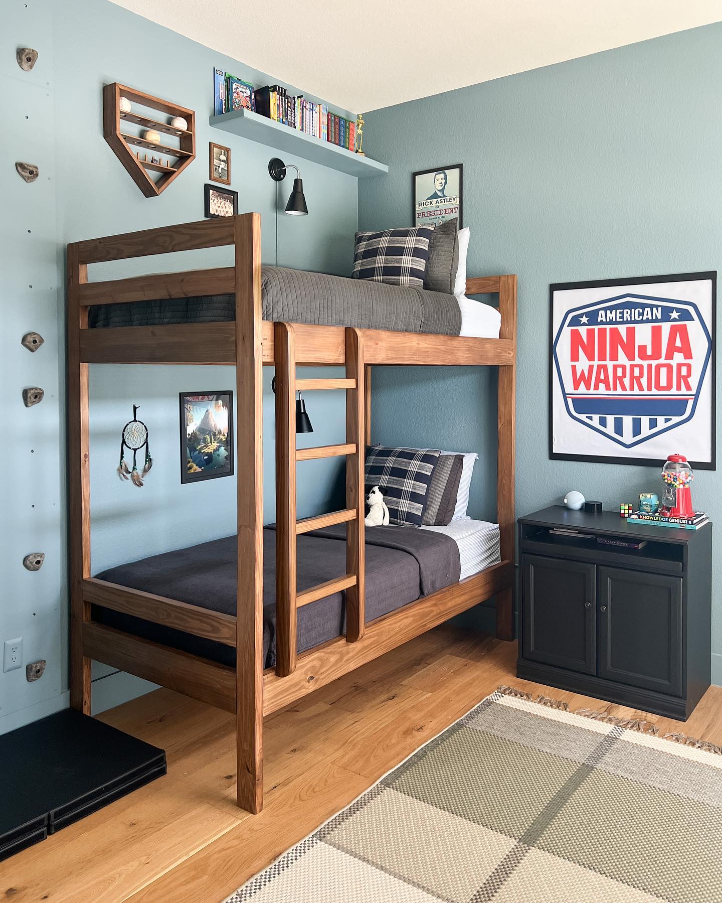 Desain Kamar Anak Laki-laki Ukuran 2x3 untuk 2 Orang