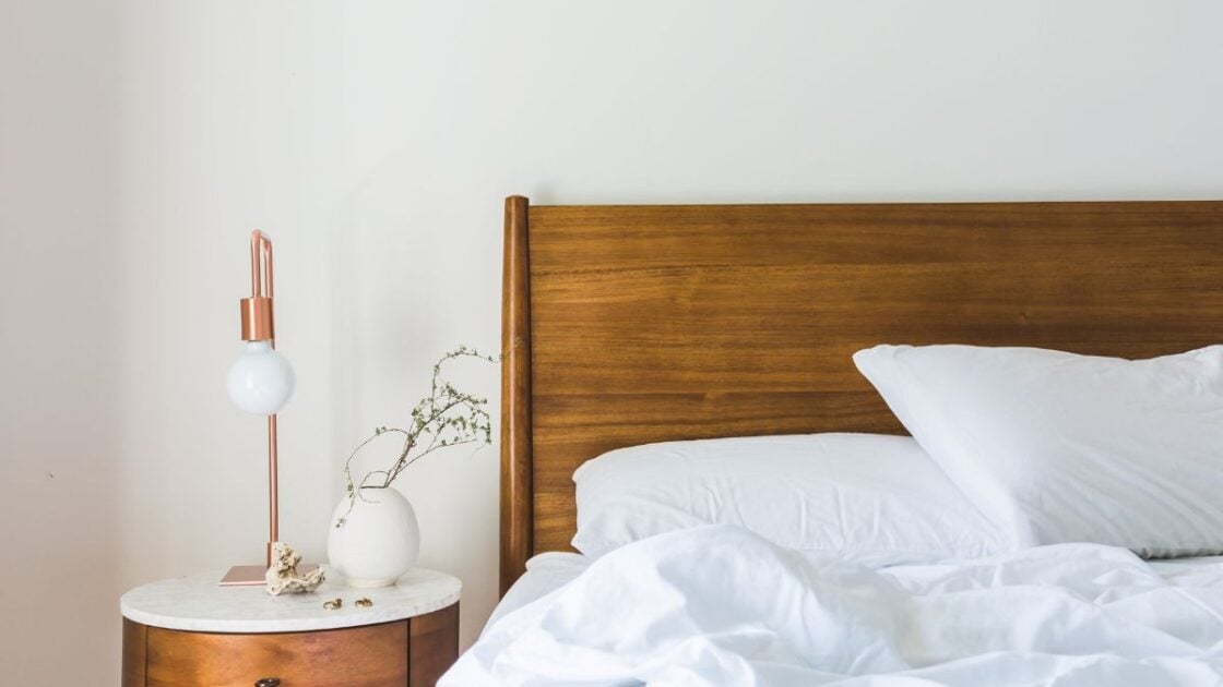 15 Cara Membuat Kamar Kedap Suara, Panduan Lengkap