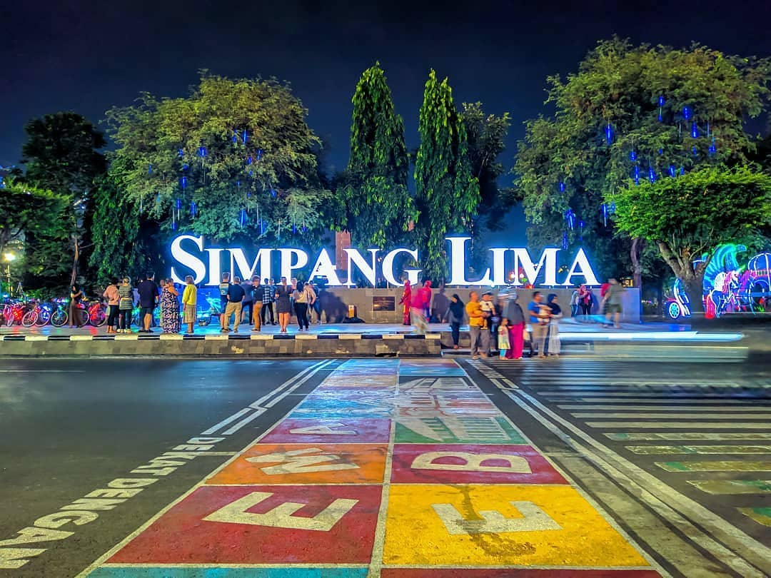 simpang lima semarang simpang lima semarang