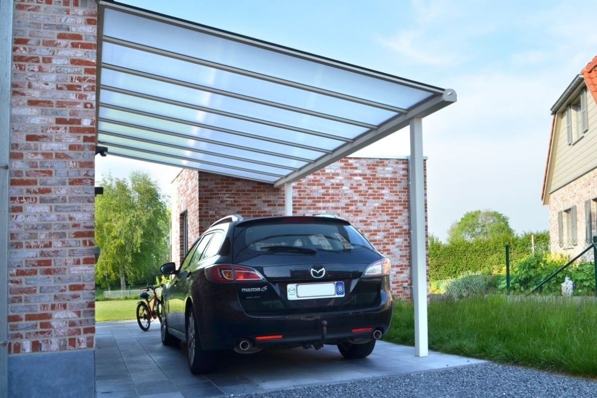 5 Desain Carport Minimalis untuk Rumah Kekinian