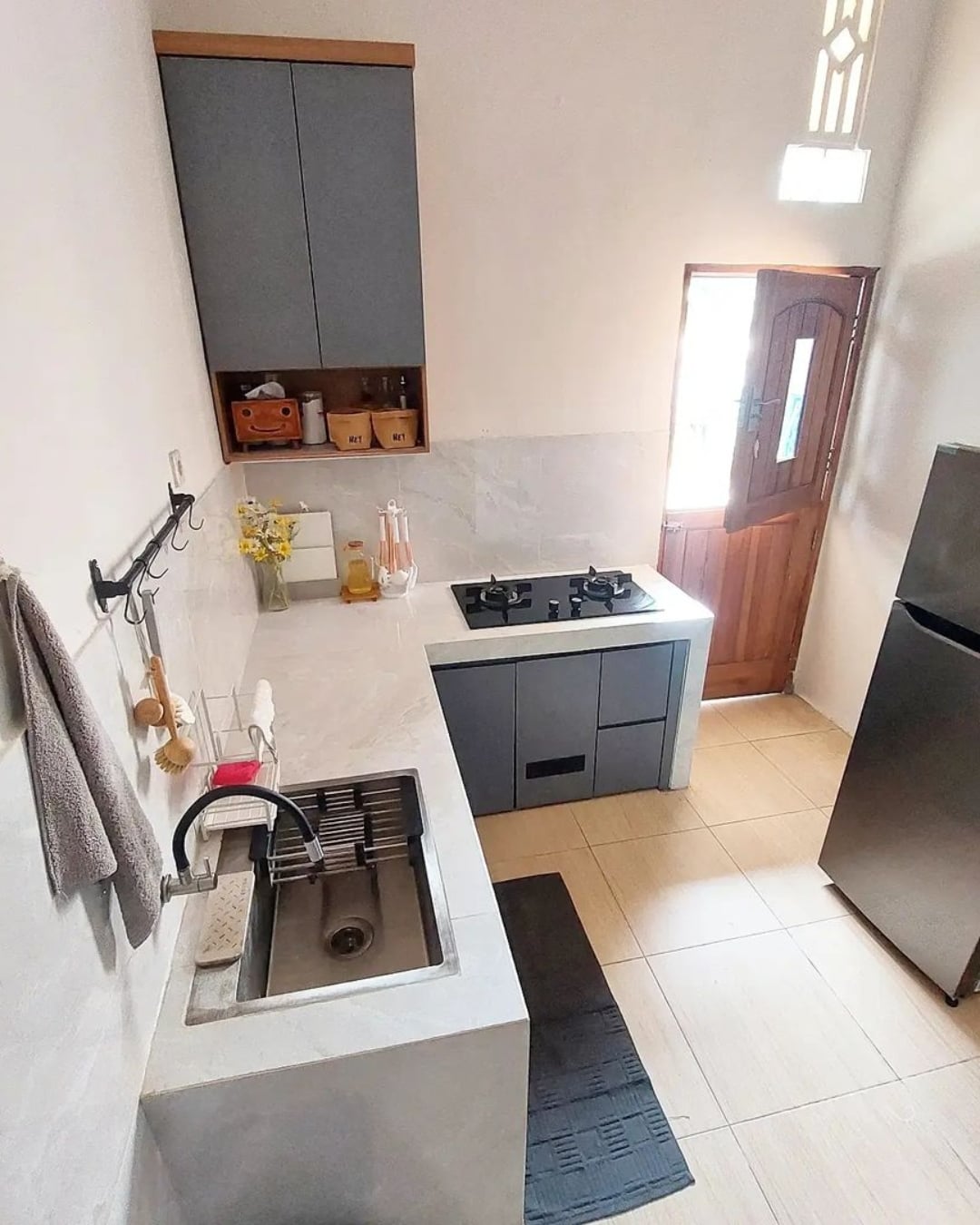 Inspirasi Desain Dapur Sempit Modern