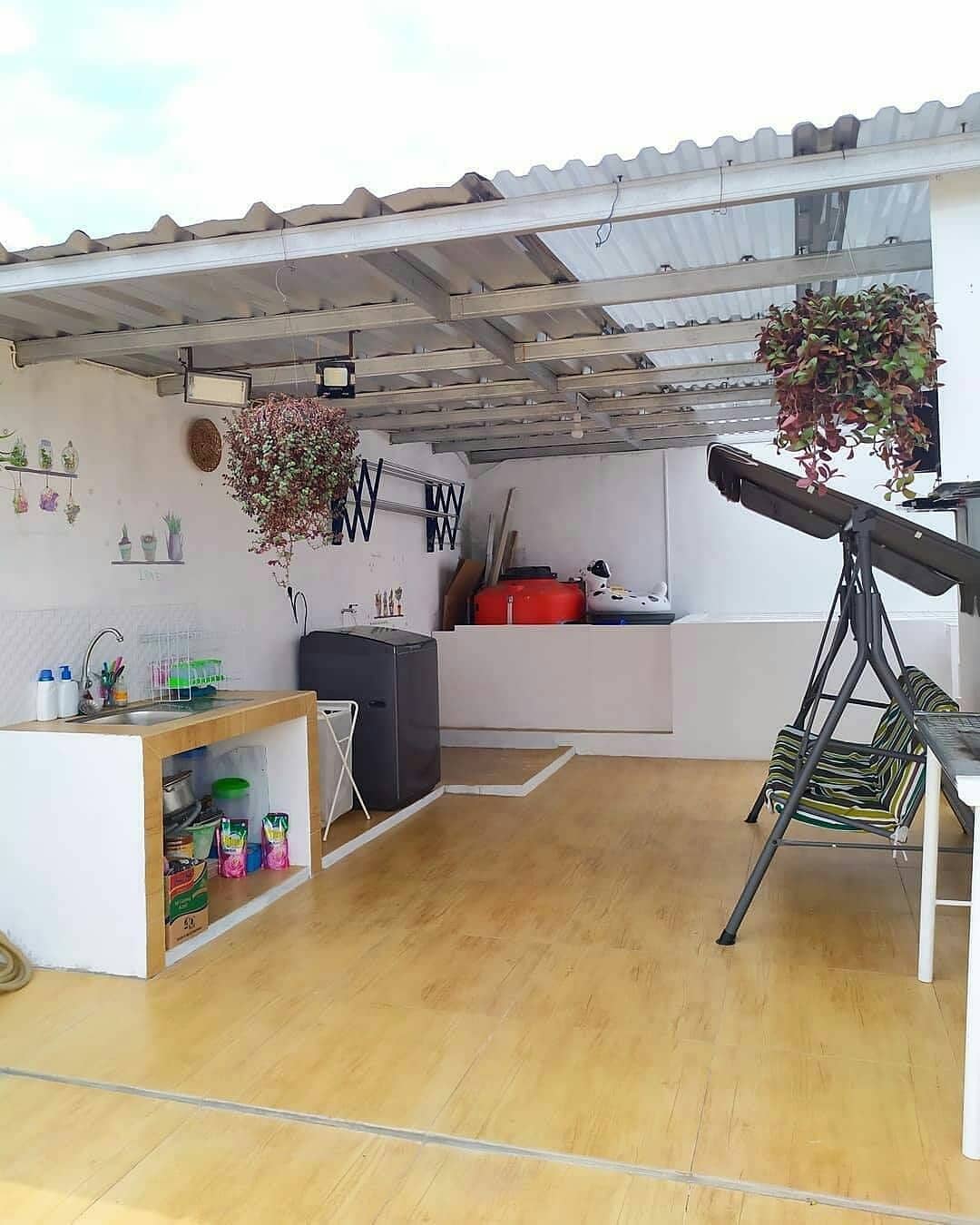 Desain Dapur dan Ruang Cuci Semi Outdoor