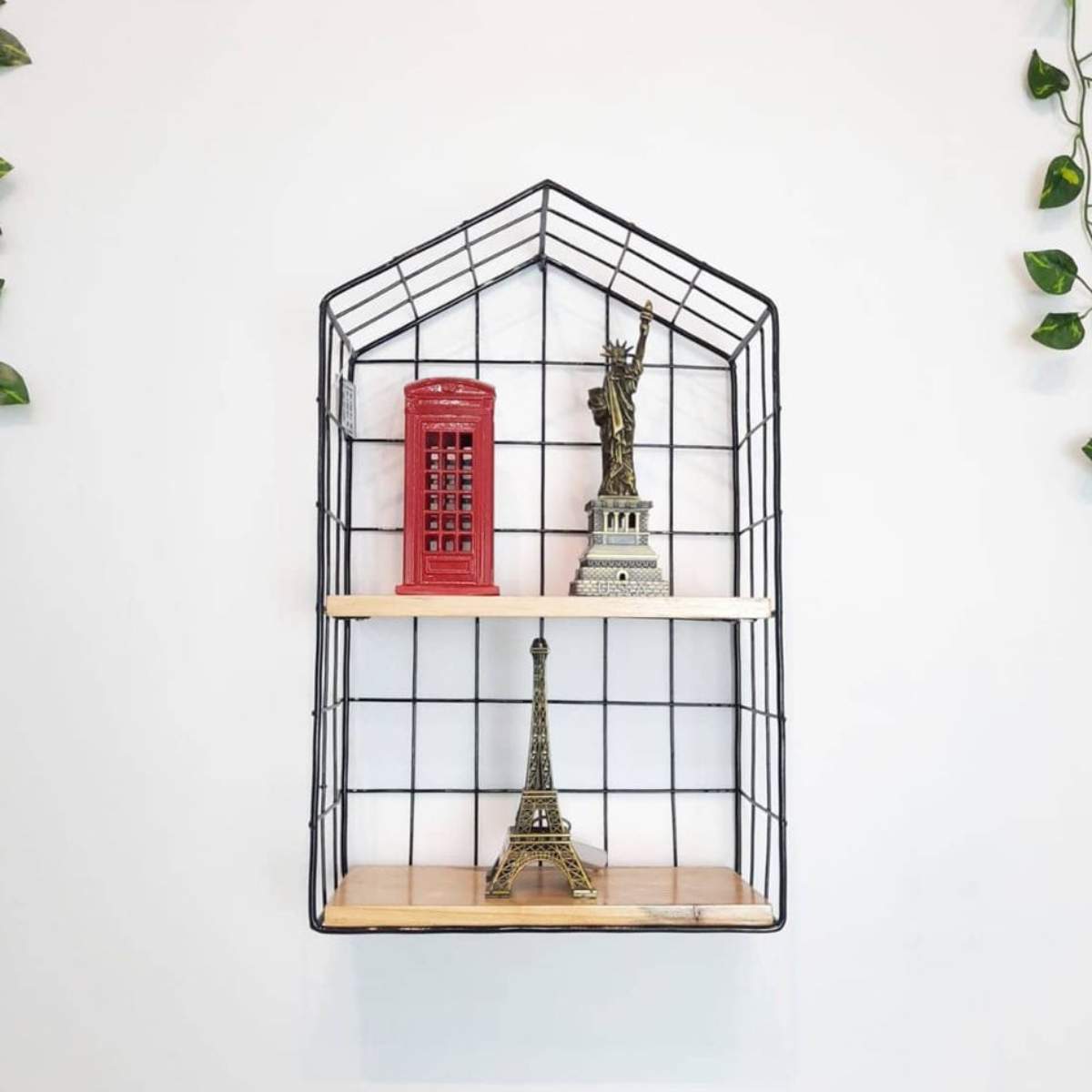 Rak Dinding Tempel Minimalis dari Besi