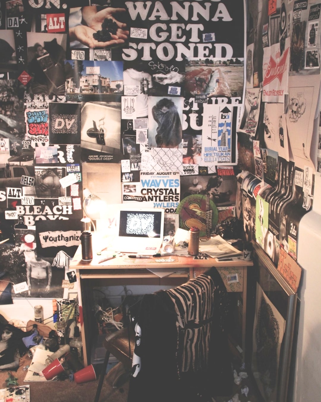 Ide Kamar Kost Grunge