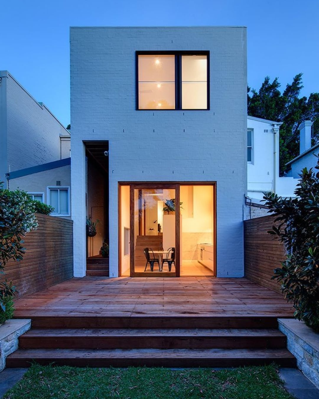 Teras Rumah Mewah Modern