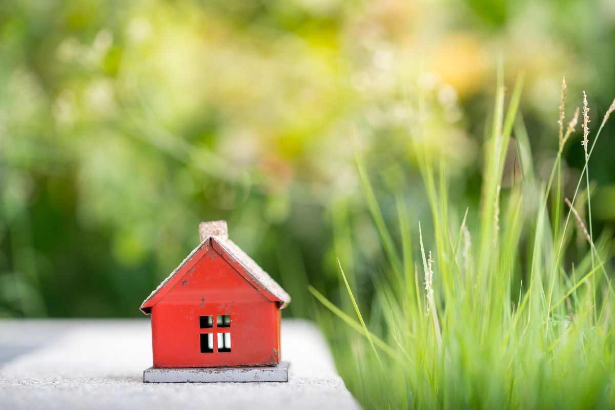 contoh surat penyitaan rumah oleh bank