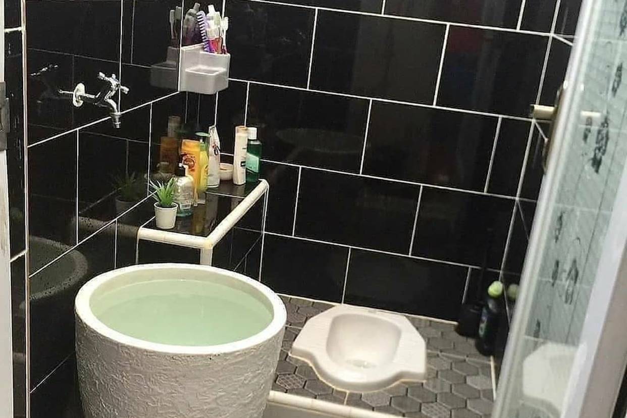 8 Desain Kamar Mandi Rumah Subsidi, Ukuran & Tips Renovasi