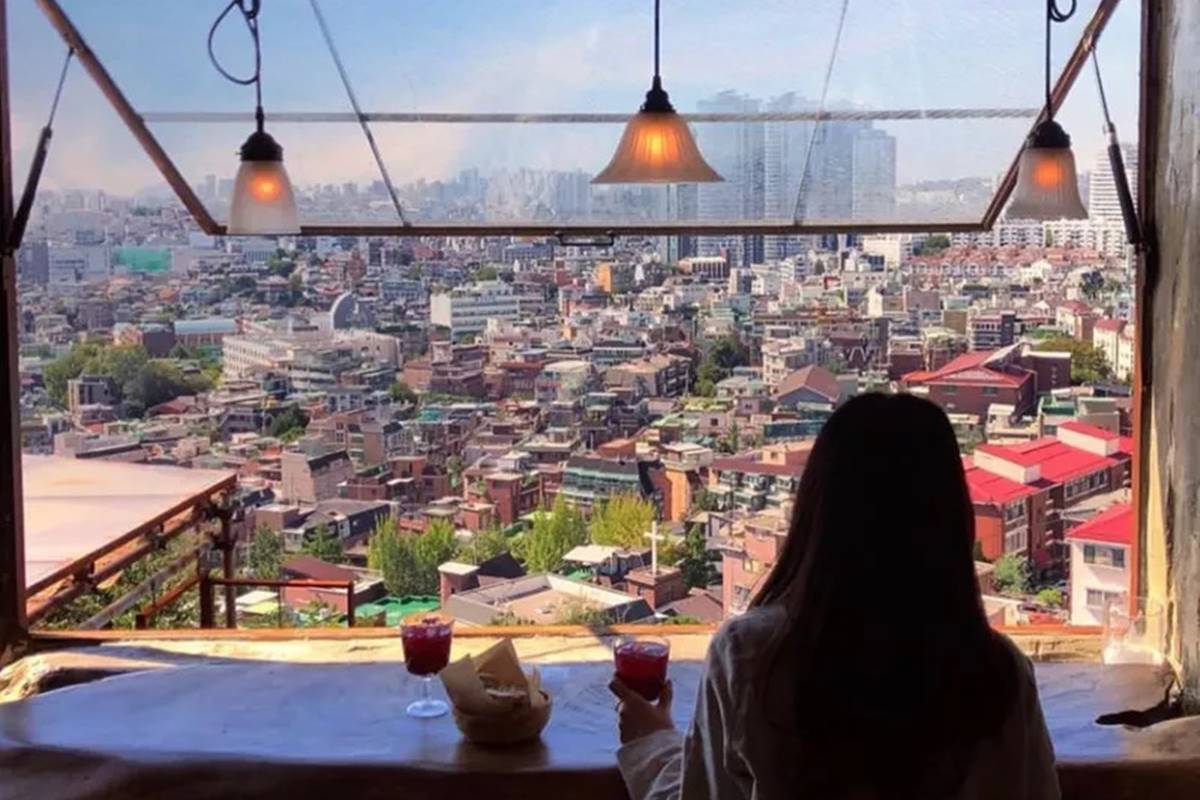Desain Rooftop Sederhana ala Itaewon Class
