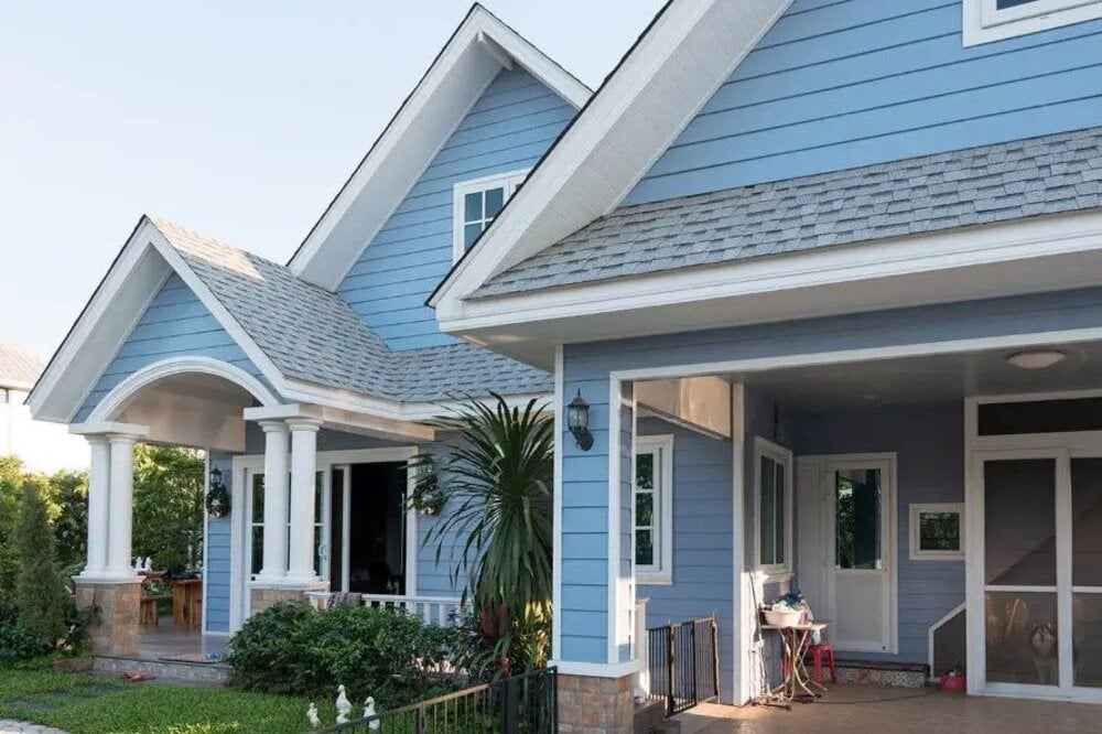 Warna Cat Rumah Kombinasi Abu-abu muda dan Biru - Sinar Mas Land