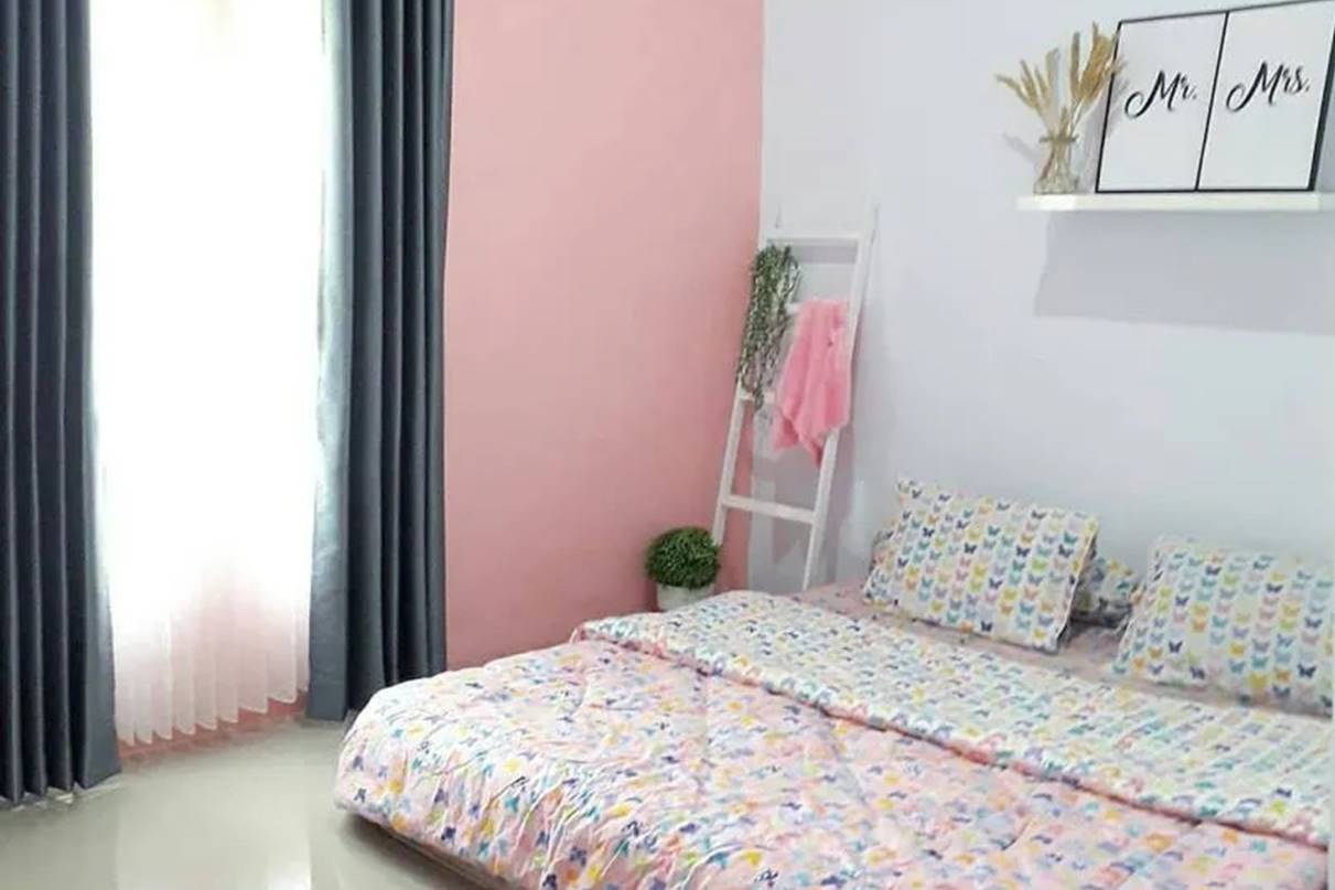 Desain Kamar Tidur Lesehan Ukuran 3x3 untuk Anak Kost
