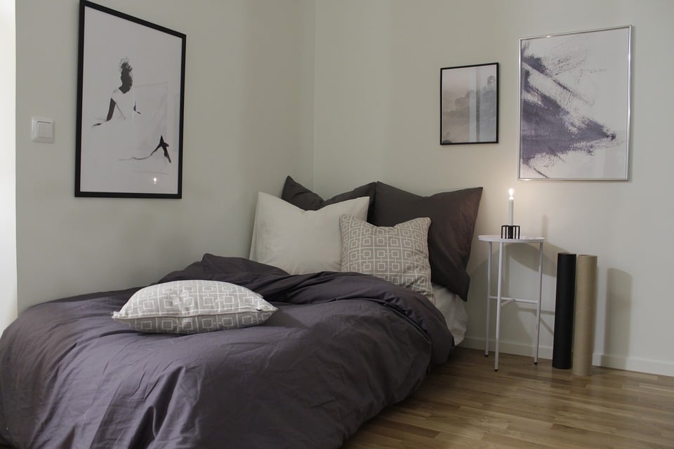 Desain Kamar Tidur Ukuran 2x3 dengan Kasur Lantai Modern