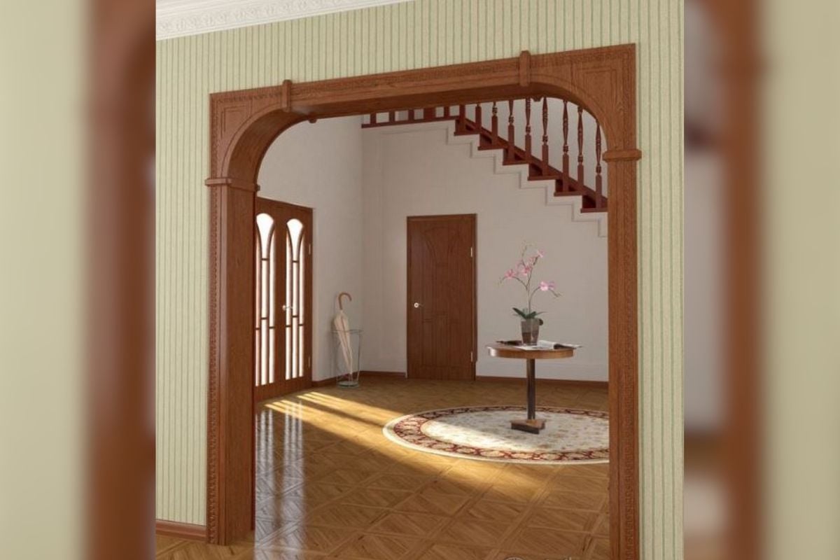7. Variasi Pintu Tengah dengan Kayu Jati