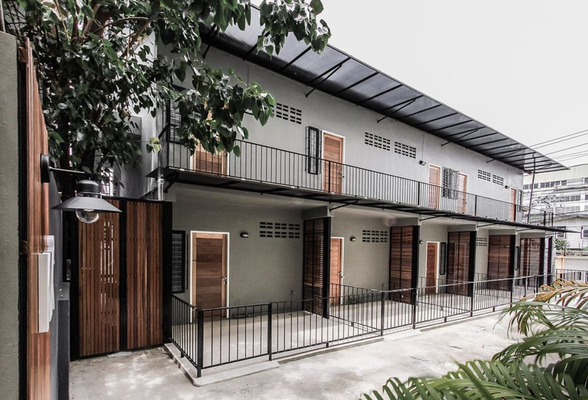 desain rumah kost 2 lantai lahan sempit Industrial