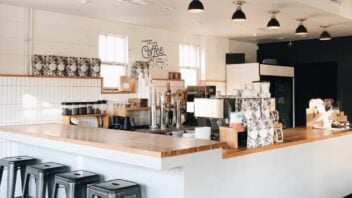 5 Desain Dapur ala Cafe Kekinian yang Super Estetis