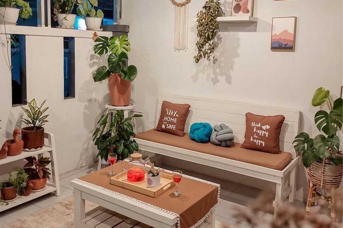 9 Desain Ruang Tamu Outdoor Estetik untuk Rumah Minimalis