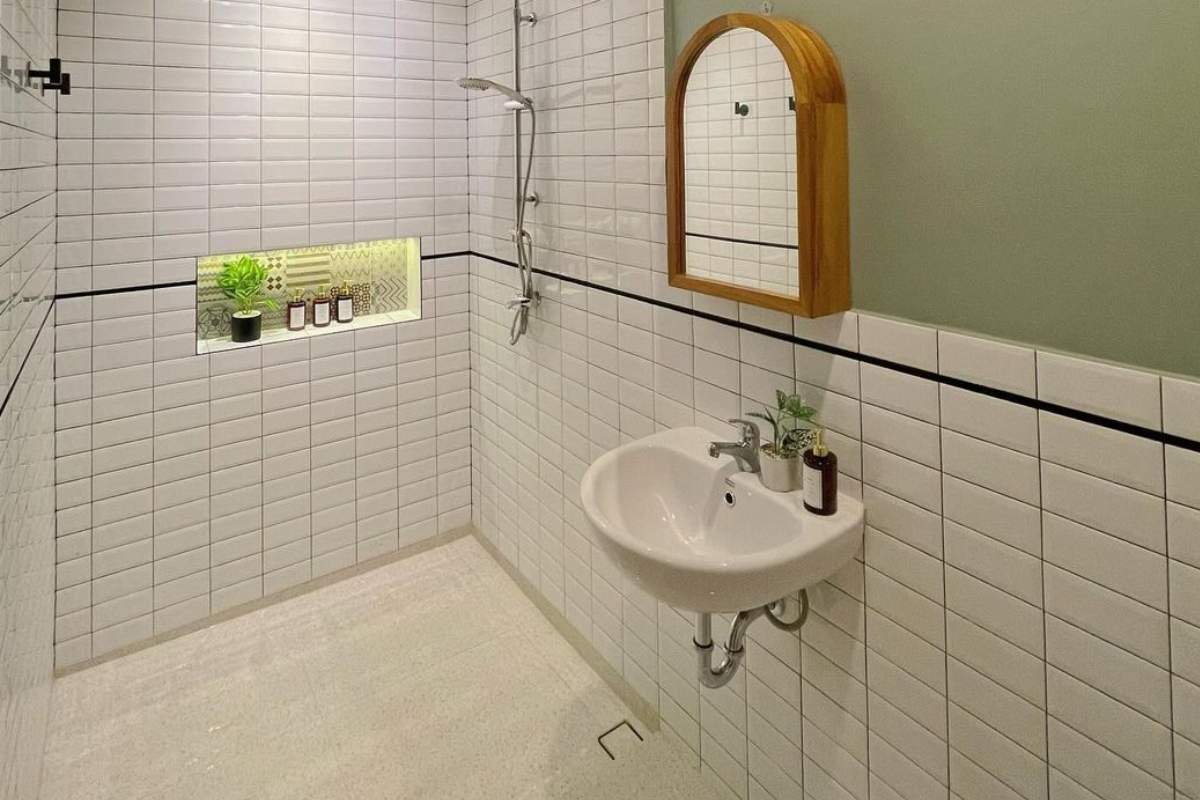 Ukuran Keramik Kamar Mandi untuk Dinding dan Lantai Terlengkap