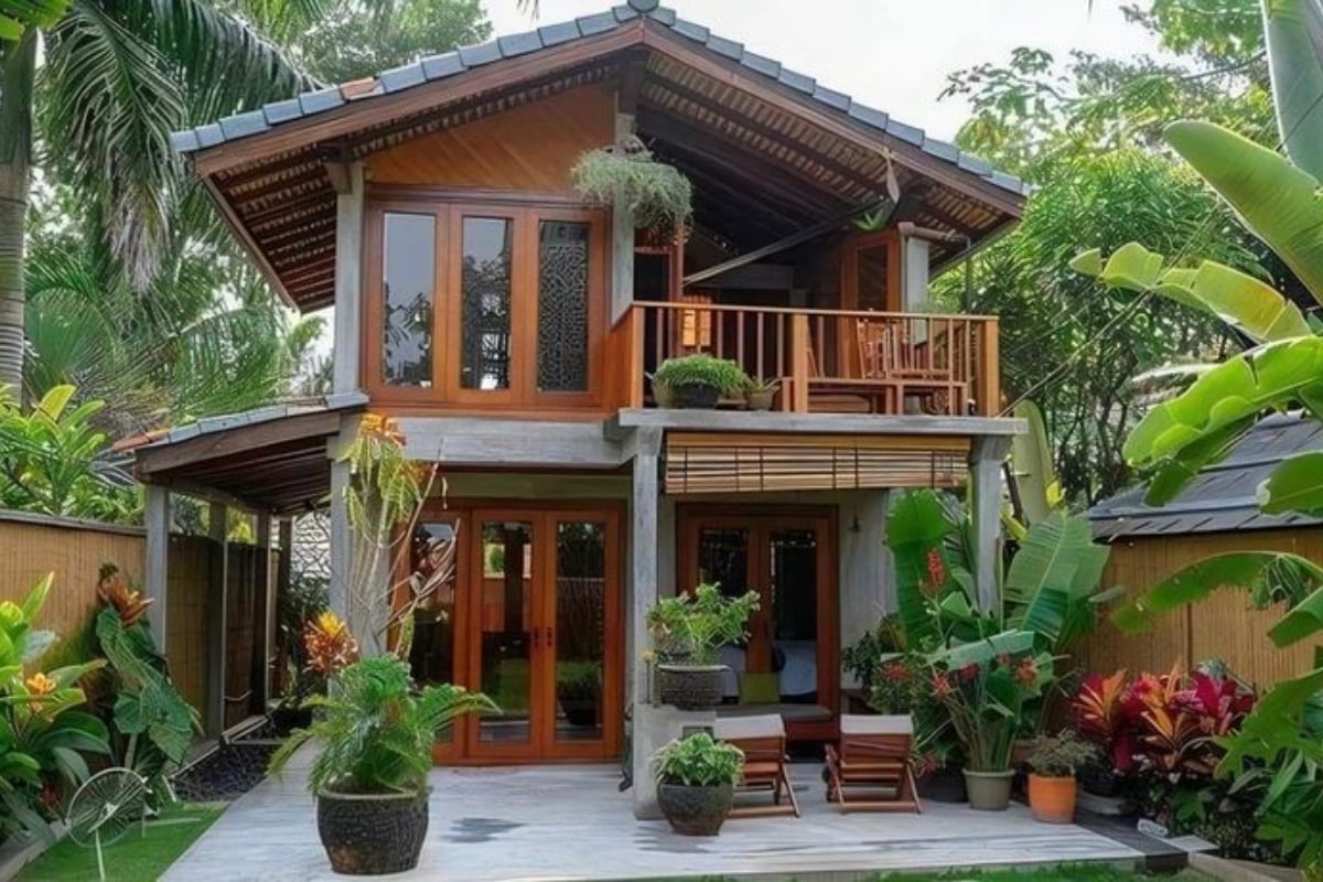 Rumah Kayu Atap Miring